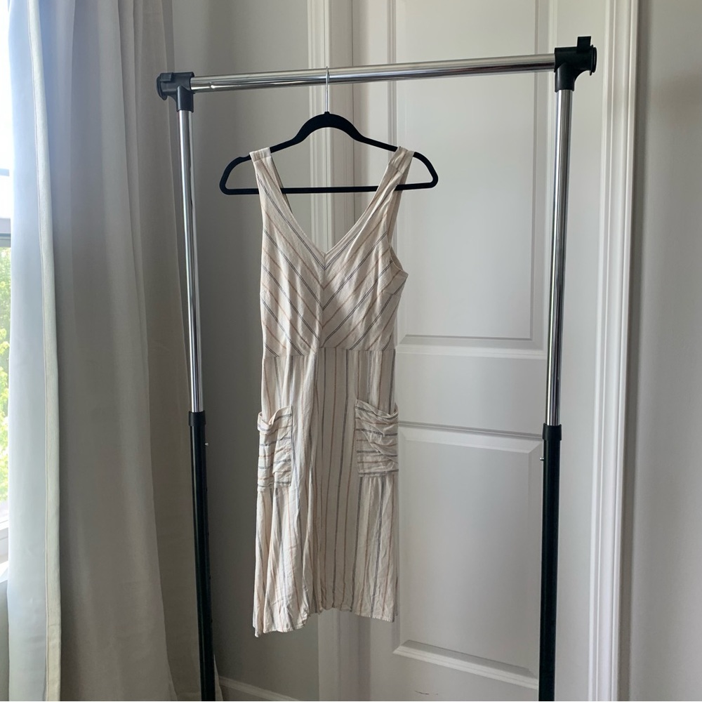 Sleeveless Knee Length Striped Ivory Dress in Size L